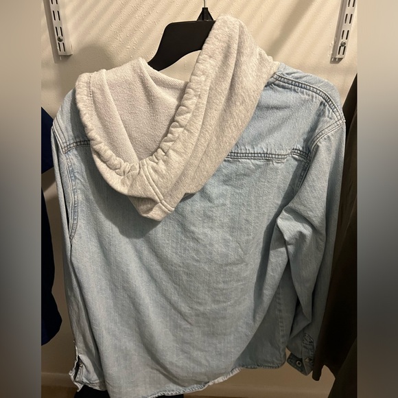 Forever 21 denim jacket - Picture 2 of 3